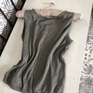 EMANUEL ......sleeveless sweater